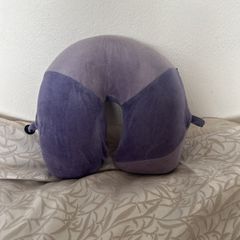 GO Travel Pillow with removable cover