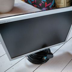 LG Flatron 20in monitor
