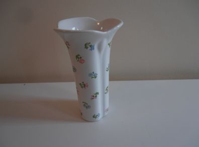 Ceramic White Floral Vase