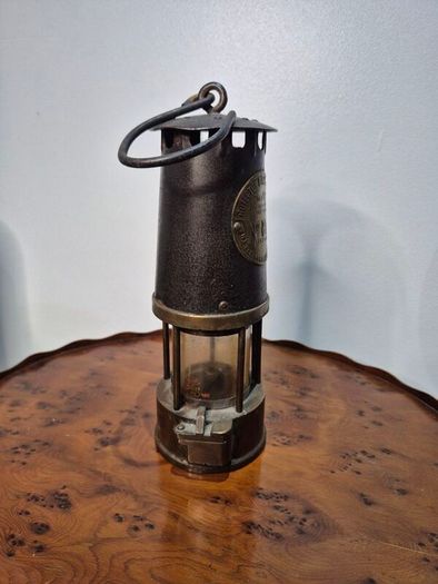 Rare Antique Type S L Miners Safety Lamp Protector Lamp Co. No. 199