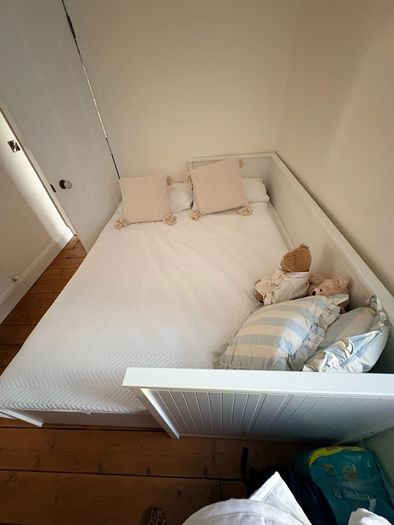 Ikea Henmes Daybed single and king size