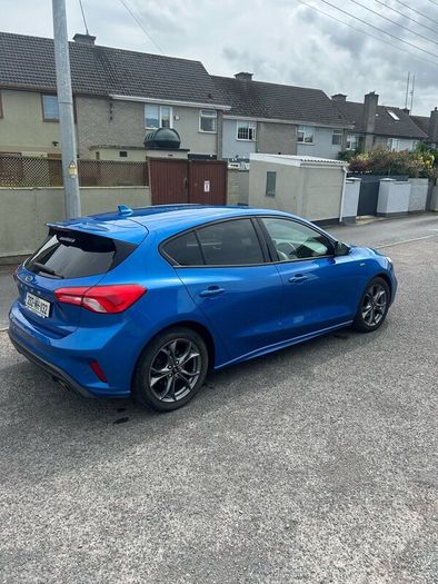 2020 Ford Focus ST-Line