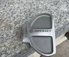 Odyssey White Hot 2-Ball