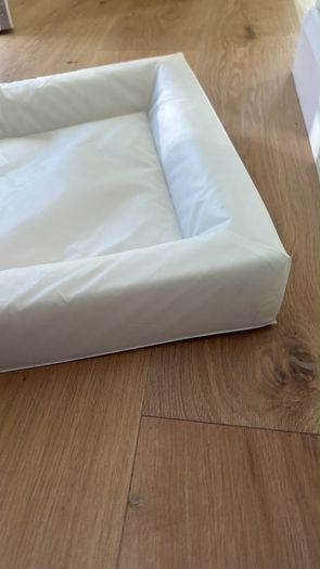 baby changing mat