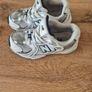 kids trainers Nike and New balance Image 3
