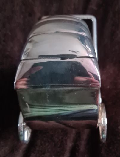Newbridge Silverware money box