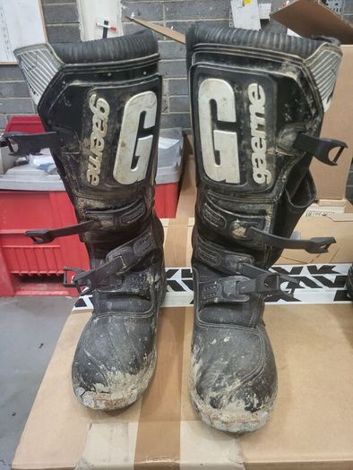 Gaerne cypher motocross boots