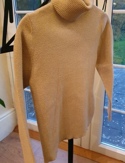 Zara Gorgeous Gold Knit Girl's Jumper Age 10 Yr