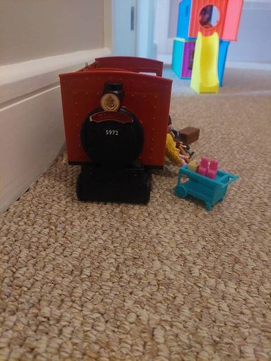 Harry Potter Train with figures