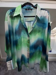 Zara Blouse, brand new, size L