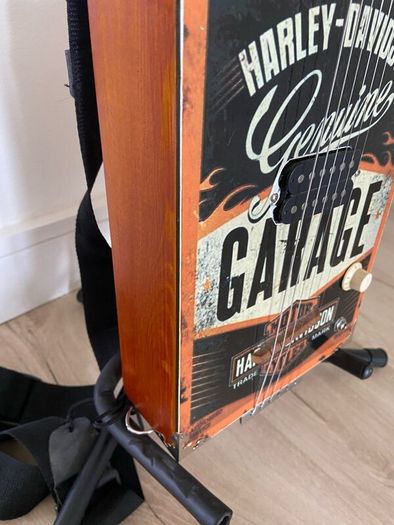 Cigar box Guitar