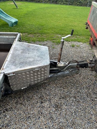 Plant Trailer