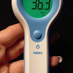 Forehead thermometer
