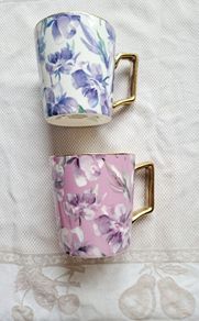 Floral mugs