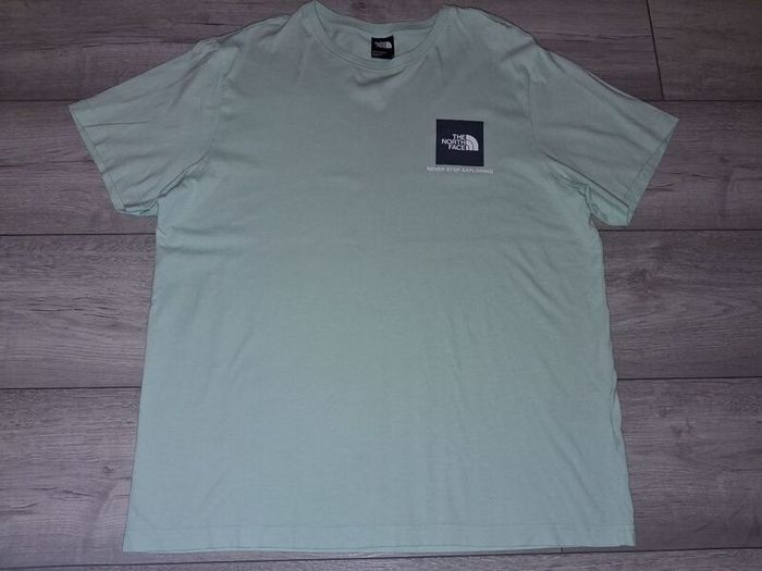 Unisex The North Face Never Stop Exploring T-Shirt - Size - Large - RRP - 50.00