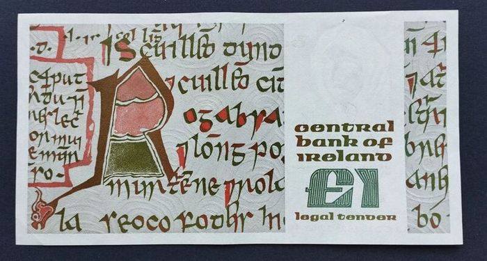 Ireland | 1989 | 1 Pound | P.70d | Prefix - BAK | aUNC