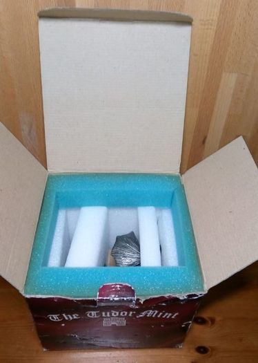 Metal Dragon Figure with Crystals - THE FLYING DRAGON - With Plinth - Boxed