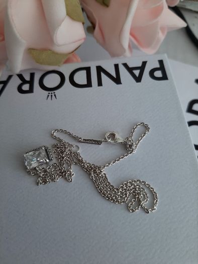 New genuine pandora pendant