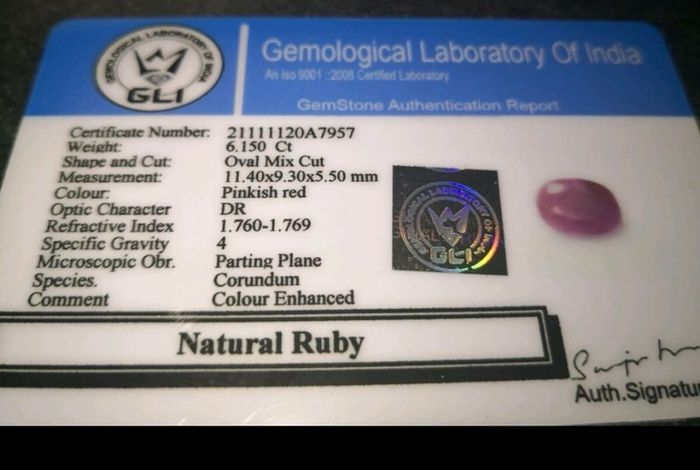Beautiful 6.5ct pinkish Ruby with certificate