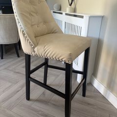 X2 Barstools