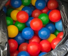 300 ball pit balls (approx)