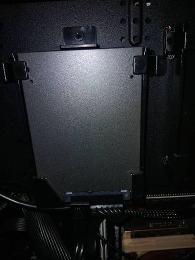 Desktop Pc Ryzen 5 2600 / Gtx 1070 / 8gb Ram / 240gb Ssd