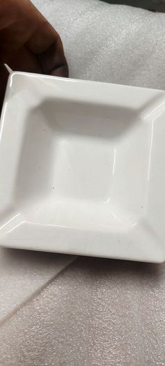 Silk Cut square ashtray ,collectors item, with smoking bans advertising bans on ashtrays for health reasons, price includes post to anywhere in Ireland thank you,,see pictures for condition ,take as is,litte pitting on glaze ,sold as is.