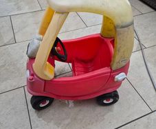 FREE little tykes car
