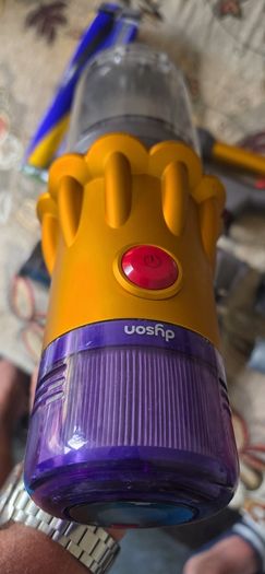 Dyson V12 Detect