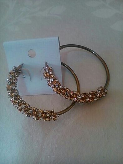 Ear rings