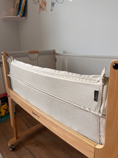 SnuzPod Studio Bedside Cot