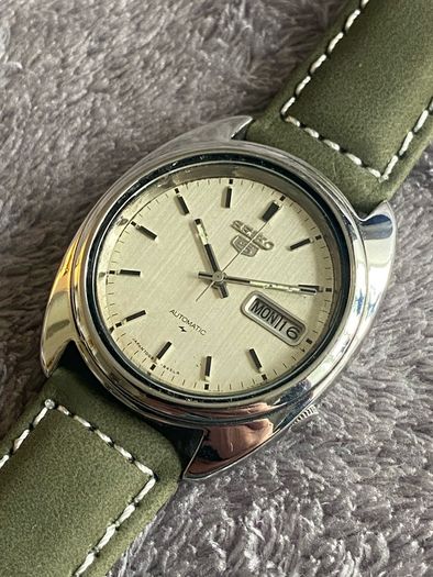 Retro SEIKO Automatic Day/Date Batman case