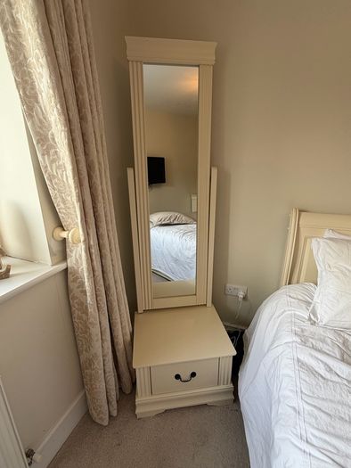 Complete Bedroom Set