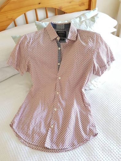Burton Fitted Shirt - Size S