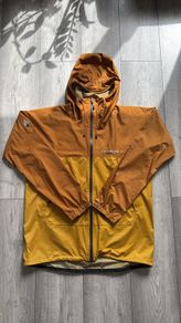 Montbell Thunder Pass DRY-TEC Rain Jacket Size M