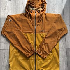 Montbell Thunder Pass DRY-TEC Rain Jacket Size M