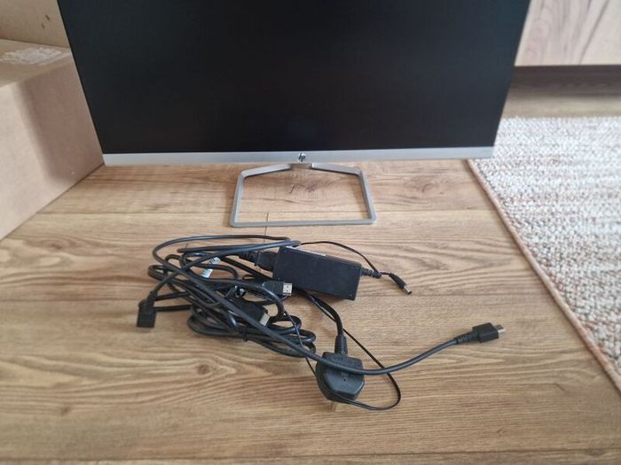 HP Monitor 27 inch 100 Euro