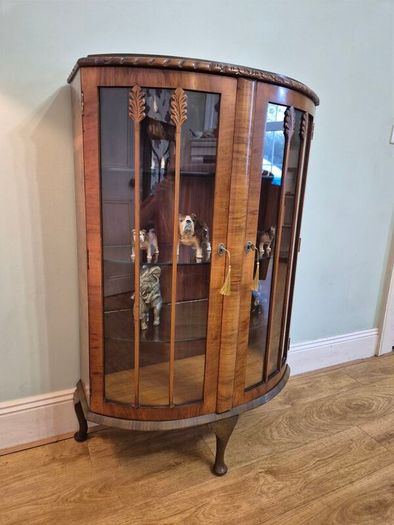 glass cabinet
