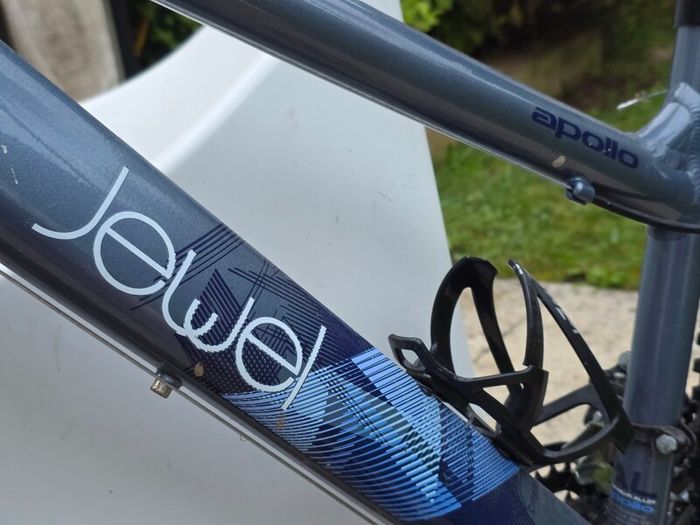 bike Apollo Jewel Frame 14" wheele 27 5"