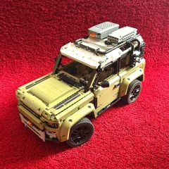 LEGO Technic 42110 Land Rover Defender Set