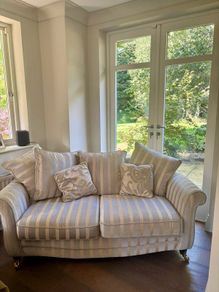 2 Matching Traditional Roll-arm Sofas Both 750 Perfect Spotless Condition
