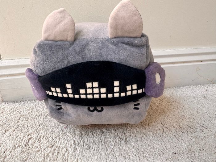 Pet Simulator X Techno Cat Plush with Headphones approx. 18 cm. Used Please see photos