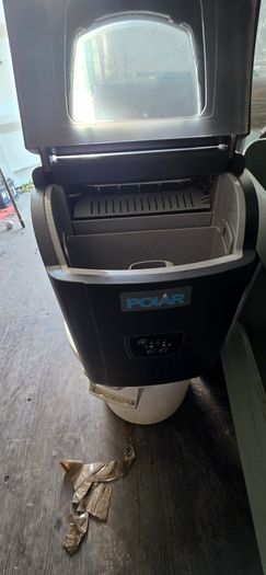 Polar Ice machine