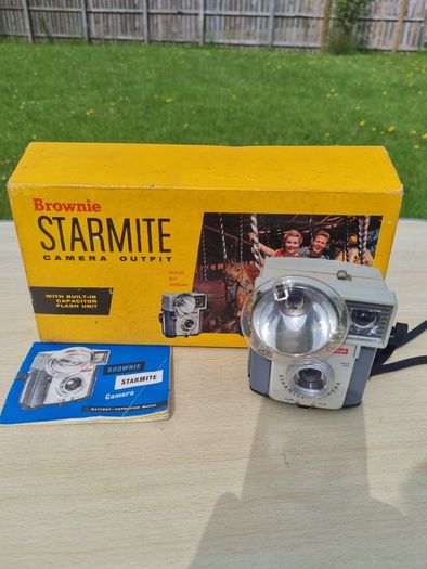 Vintage Kodak Browni Starmite
