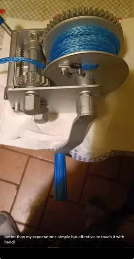 4500 Pound Manual Winch With Nylon with Locking Function Hand Winch with 3 Gear Ratios For Yacht Boat Trailer etc