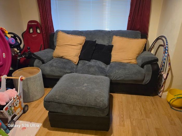 3 and 2 seater plus footstool