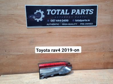 Toyota rav4 2019-on left taillight