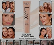 Luxe Colour Changing Foundation & Master Blending Brush Brand New