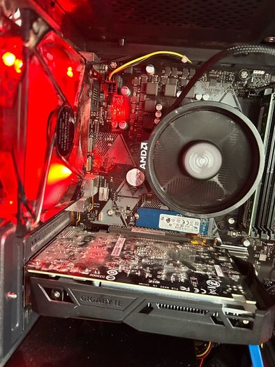 Asus Gaming PC GTX 1050 Ti OC 4GB with keyboard and mouse