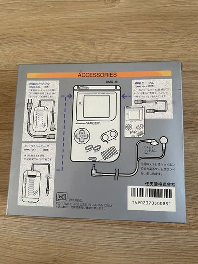 Nintendo Gameboy Classic DMG-001 Boxed with Earphones, Manual and Flash Card 4GB